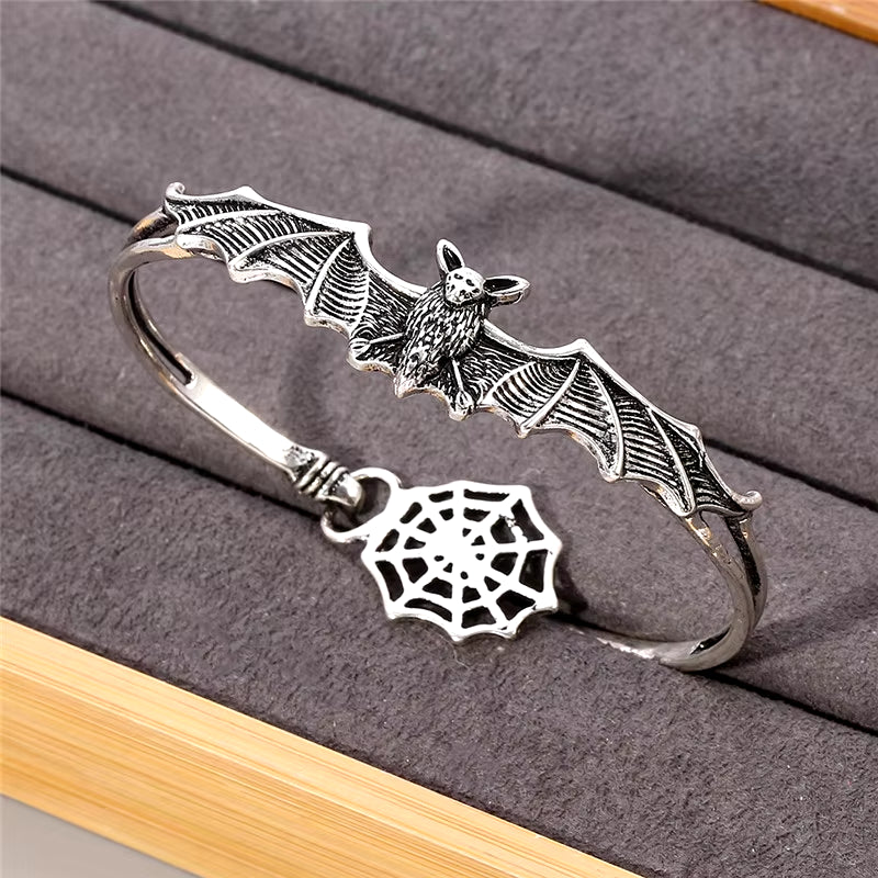 Vampire Bat Bracelet, Halloween Bracelet, Bat Jewelry, Halloween Jewelry, Gothic Bracelet, Vampire Jewelry,Halloween Costume