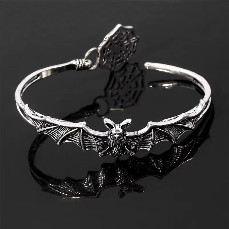 Vampire Bat Bracelet, Halloween Bracelet, Bat Jewelry, Halloween Jewelry, Gothic Bracelet, Vampire Jewelry,Halloween Costume